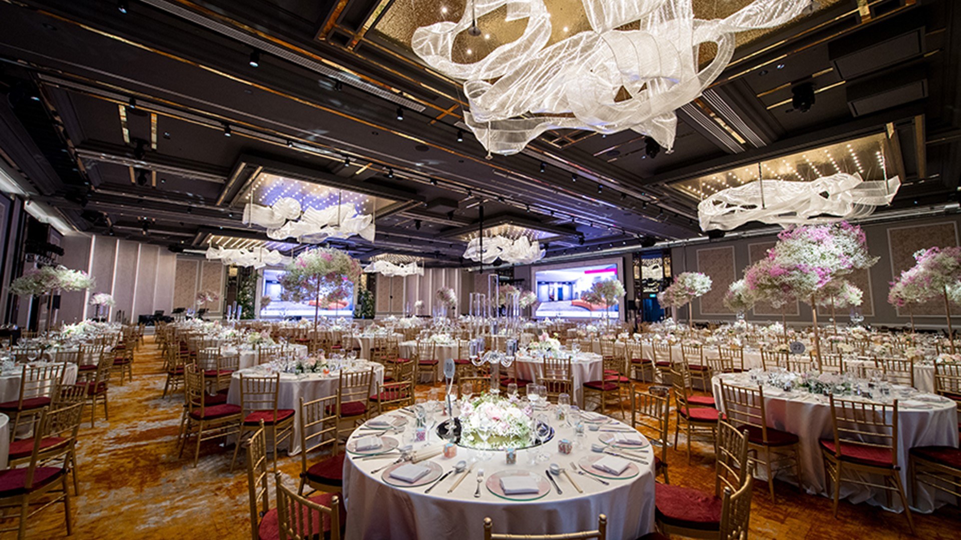 A grande dame reopens